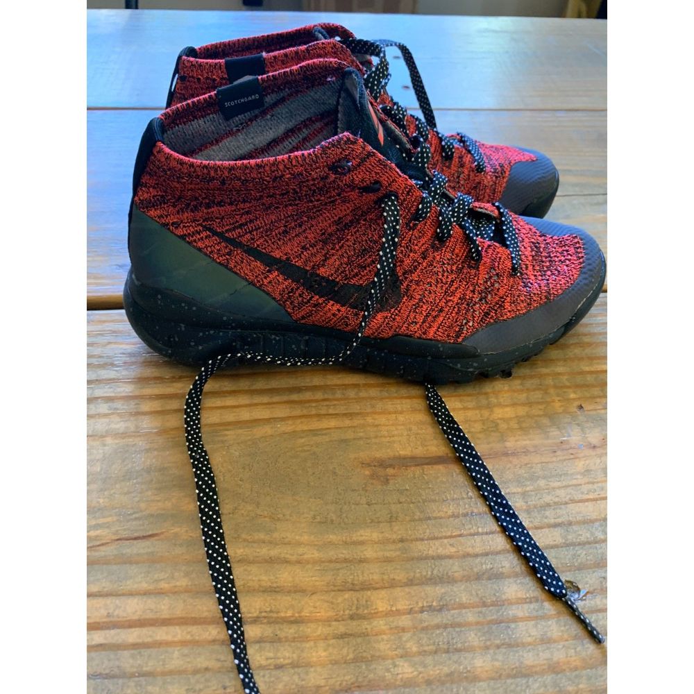 Nike Flyknit Chukka Trainers Size Men's 7